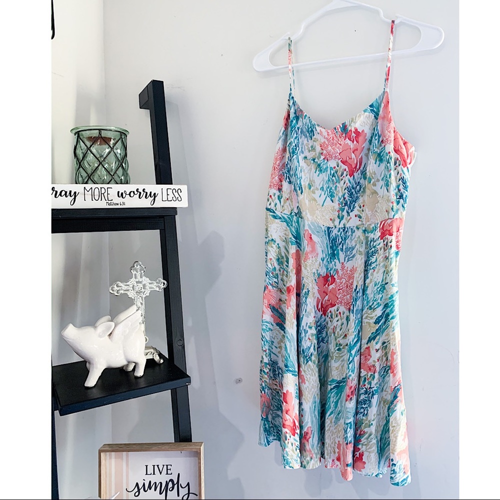 🖤 Old Navy Floral Dress / Large